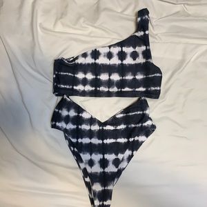 Brand new, never worn SKATIESWIM bikini Havasu